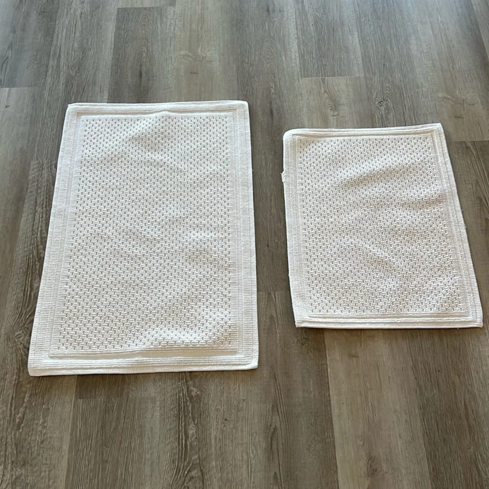 Matching Bath Mats